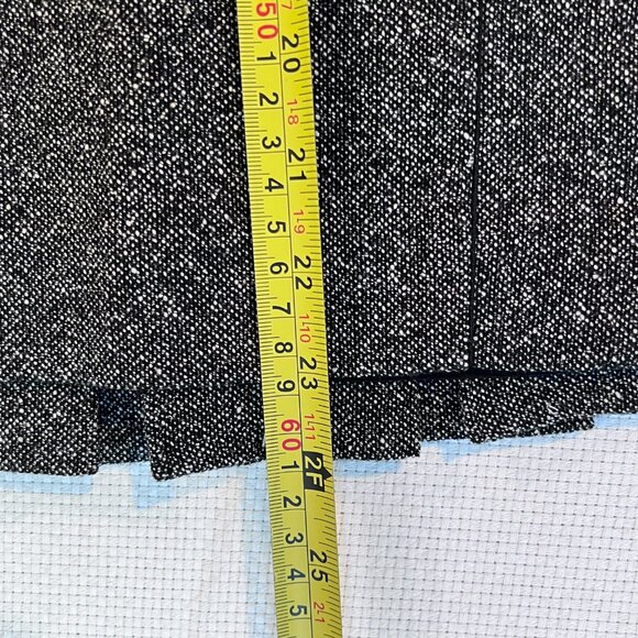 Ann Taylor Skirt Women’s 6 Gray Tweed Wool Blend Straight Lined Kick Pleat - Picture 4 of 11